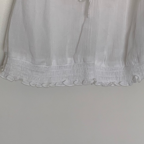 Hollister Off the Shoulder Embroidered Crop Top - Picture 3 of 3